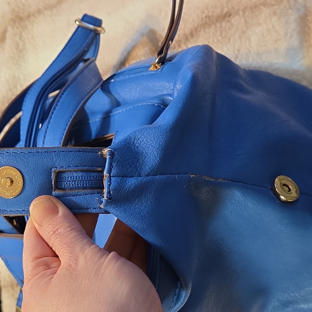 Sondra Roberts 2 Blue Leather Crossbody Satchel $300 Estimated Retail GUC - Picture 12 of 16